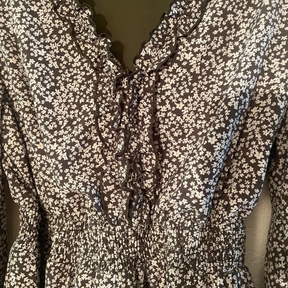 LOVERICHE Long Sleeve Ruffle Dress SZ L - Picture 5 of 6